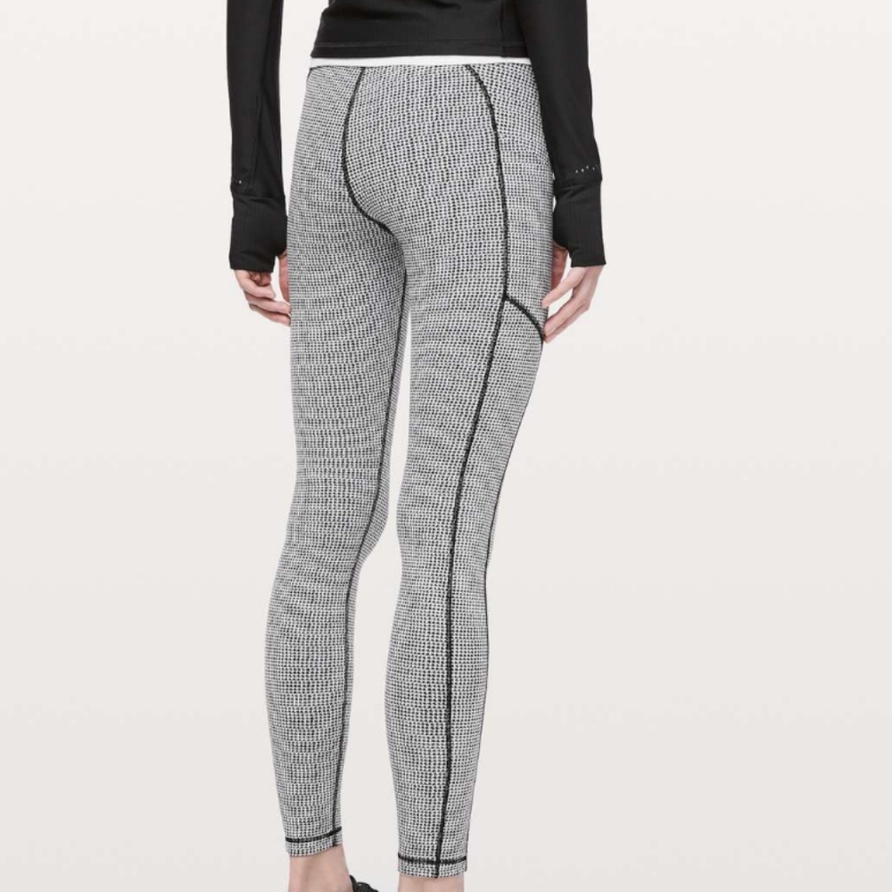 NWOT LULULEMON Speed Up Tight *28"
